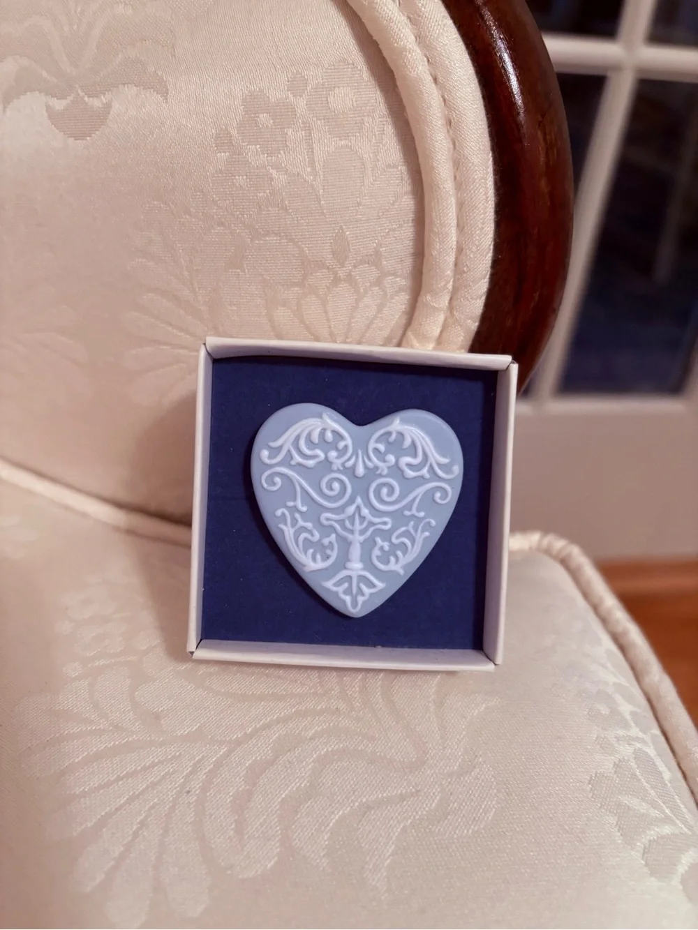 Vintage Wedgwood Blue Jasperware Heart Brooch Pin w/ Original Box – Never Worn